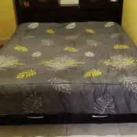 تخت دو نفره