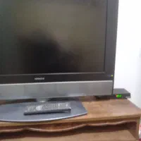 تلوزیون ۳۲ اینچ هیتاچی و گیرنده دیجیتال اصل ژاپن