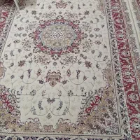 دو عدد فرش ماشینی 2*3در حد نو