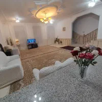 منزل-مستقل2خواب-حیاط-دار-زیر-بنا-130-متر-طبقه-بالا
