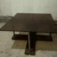 میز عسلی تمیز بدون شکستگی