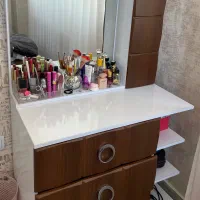 کمد و آینه دراور