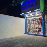 کتونی فروشی بوتیک استور۷