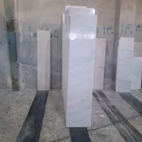 کارگر جهت کار در سنگبری
