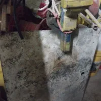 میز کار با گیره