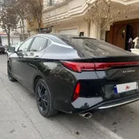 کی ام سیj7 مشکی کم کار مدل ۱۴۰۲