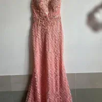 مجلسی|لباس|قائن, |دیوار