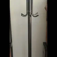 جالباسی ایستاده سالمو مرتبب