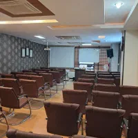 اجاره سالن همایش سمینار و انواع کارگاه‌های آموزشی