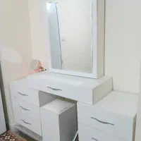 میزآرایش زیباوسفید