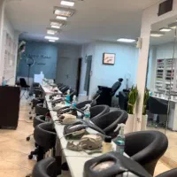 استخدام ناخنکار بدون نیاز به مشتری و لوازم