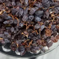 کشمش شیرین وناب