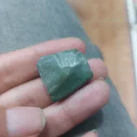 یشم