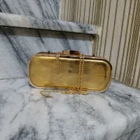 کفش پاشنه طلا و کیف مجلسی نو ۳۹
