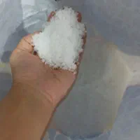 نمک دریایی موجود هست