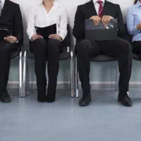 منشی خانم جهت دفتر ساختمانی واملاک با حقوق ثابت