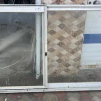 پنجره المنیومی