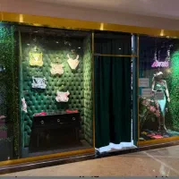 دکور و رگال اجزای مغازه به فروش میرسد