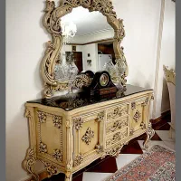 کنسول و آینه