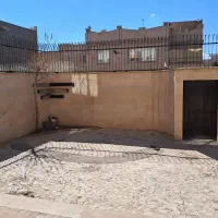 دبستان و پیش دبستانی طاووسان
