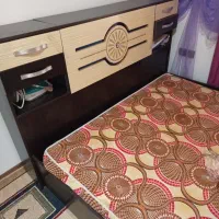 تخت دو نفره