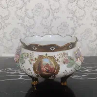 شکلات خوری گل برجسته سالم در حد نو