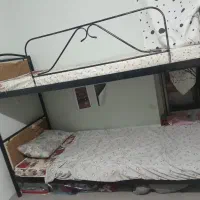 تخت دو طبقه