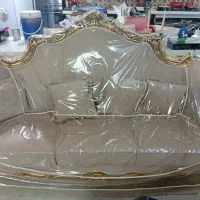مبل سلطنتی