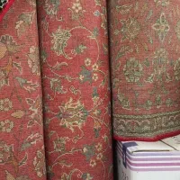 کناره فرش قرمز