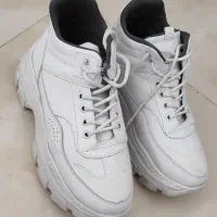 کفش کتونی سایز ۳۸