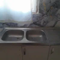 سینک ظرفشویی وکابینت