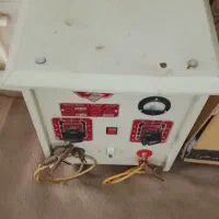 دستگاه شارژر درحد نو باطری