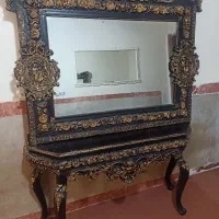 آینه و کنسول