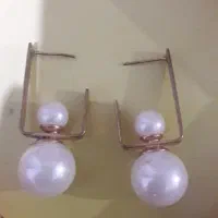 یک جفت گوشواره بدل مدل مروارید