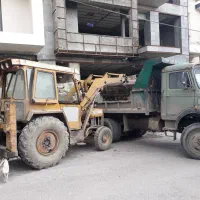 حمل و بارگیری ضایعات . نخاله