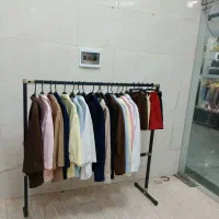 فروشنده خانم