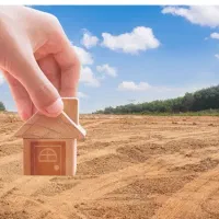 دودانگ-از-زمینهای-فاز-3الهیه-متراژ-207متری