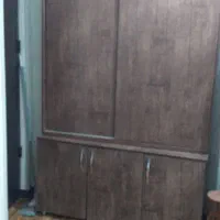 کمد و جاکفشی