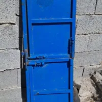 در عقب نیسان