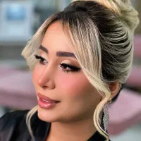 میکاپ وشینیون حرفه‌ای در ساوه