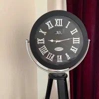 ساعت ایستاده پایه چوبی