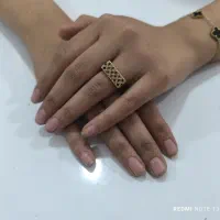 کاشت ناخن و اصلاح ابرو.ایپلاسیون