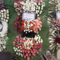 ۳۰ عدد تاج گل زیر قیمت برای خرج امورات مسجد