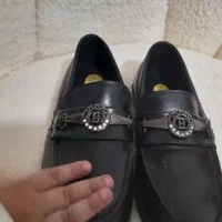 کفش|کیف، کفش، کمربند|رشت, پاره بیجار|دیوار