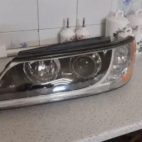 چراغ ازرا کالیفرنیا بغل نارنجی