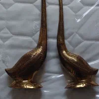مجسمه قو برنجی