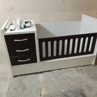 تخت خواب نوزاد ونوجوان