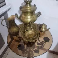 سرویس کامل کتری و قوری زغالی و میز طرح فرشته‌
