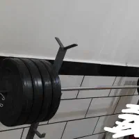 هالتر و وزنه و میز مناسب همه ی حرکات بدنسازی