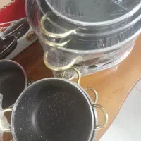 سرویس قابلمه ۱۴ تیکه
